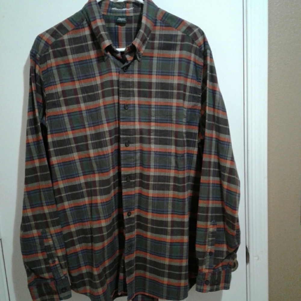 🌺 Mens Like New Eddie Bauer Plaid Flannel Shirt